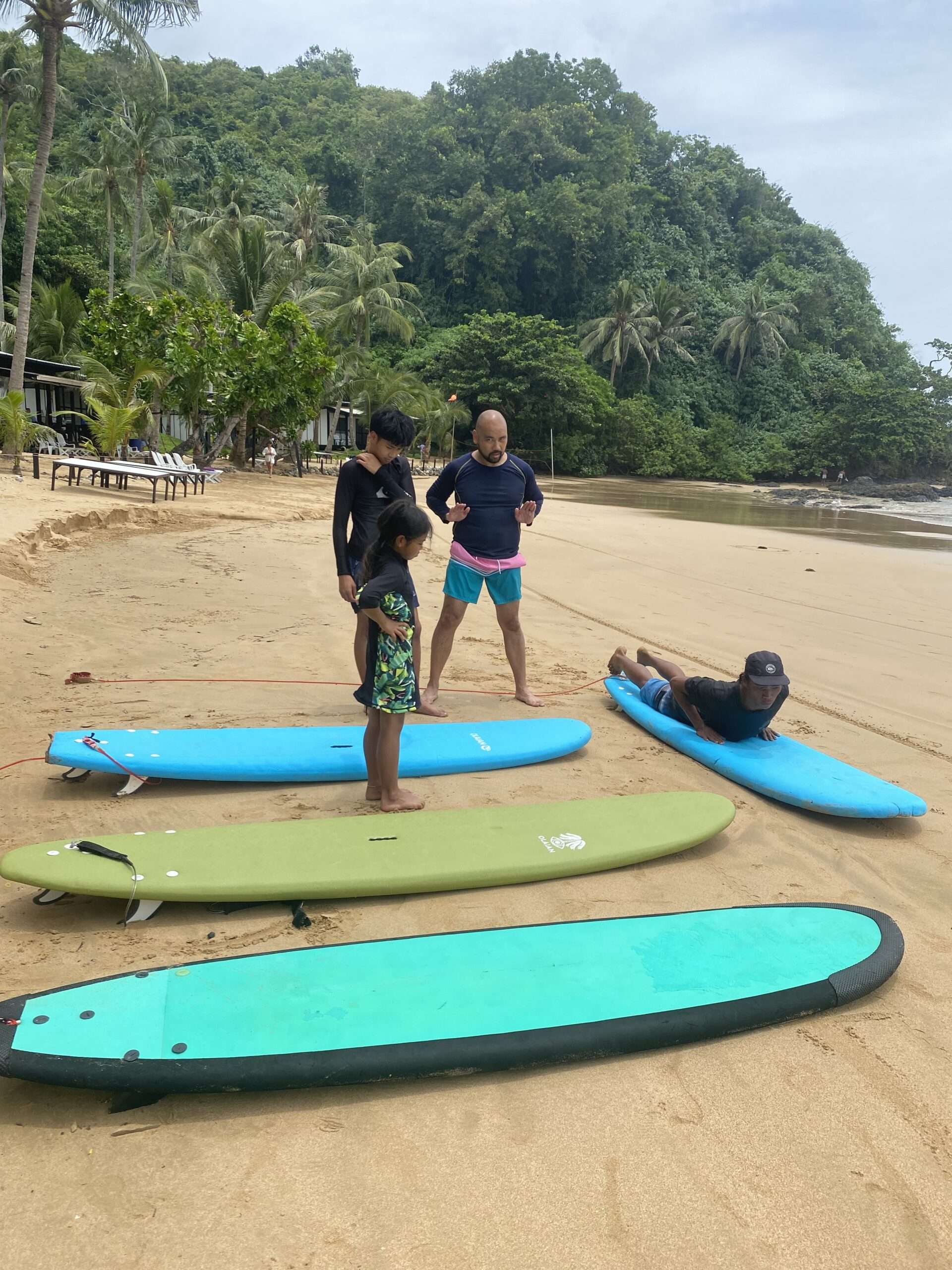 Surf trip in paradise - Image 11