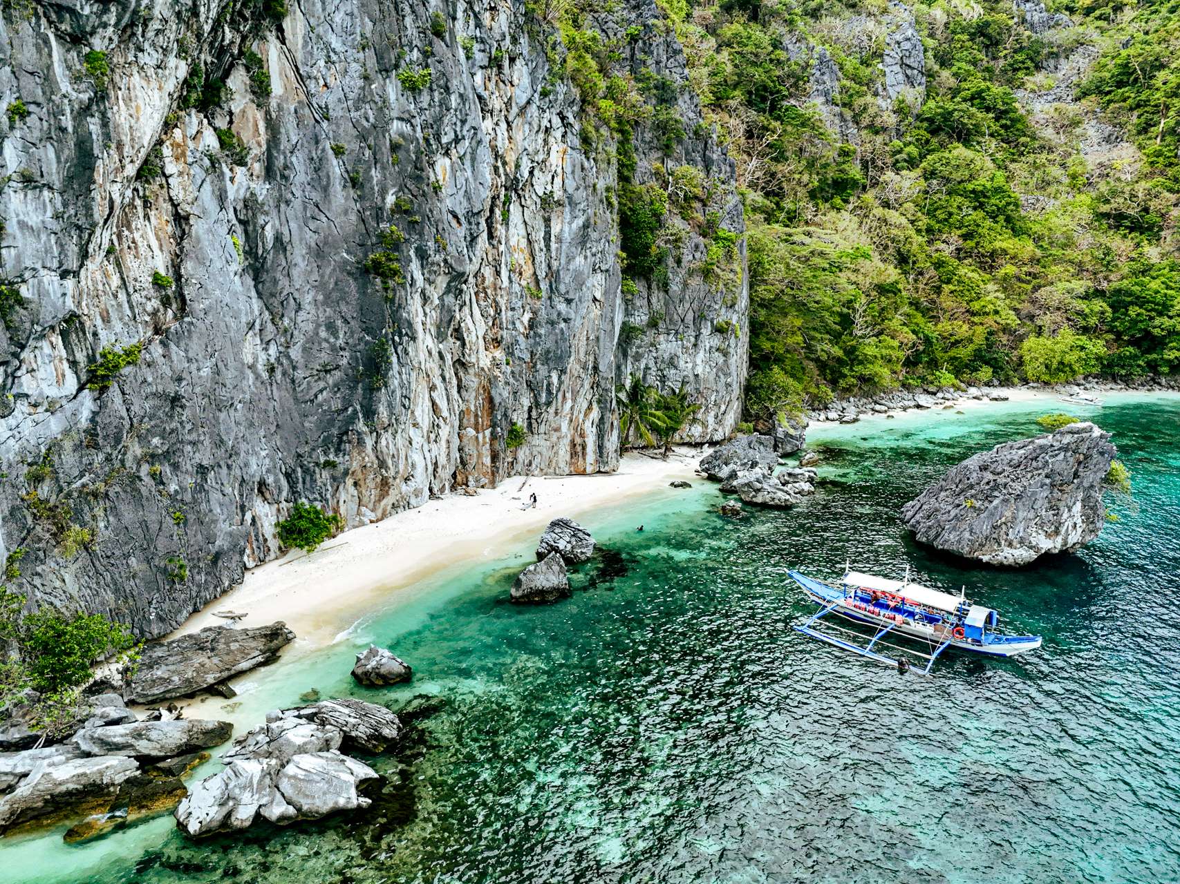 El Nido: Island Hopping Joiner Tour C - Image 3