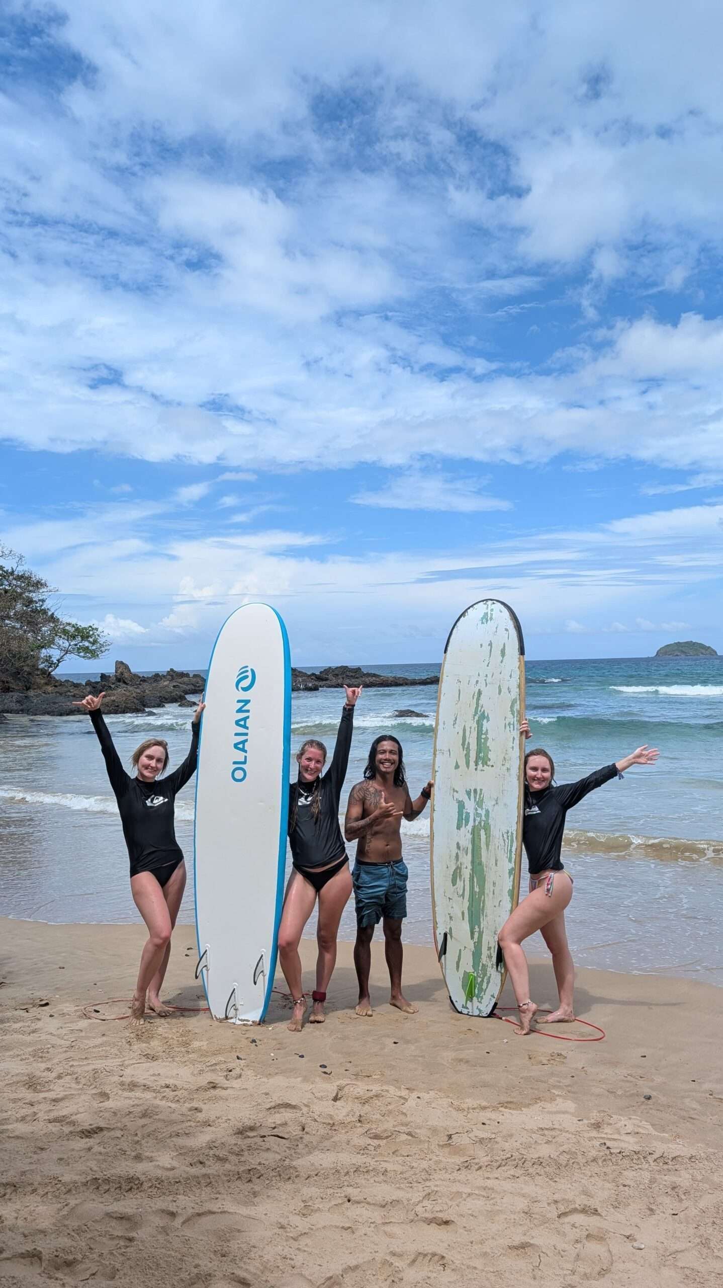 Surf trip in paradise - Image 2